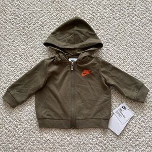 NWT Kid's Nike Lightweight Jacket 3 Months Olive Green